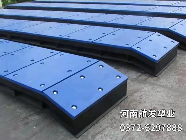 高分子聚乙烯護(hù)舷貼面板