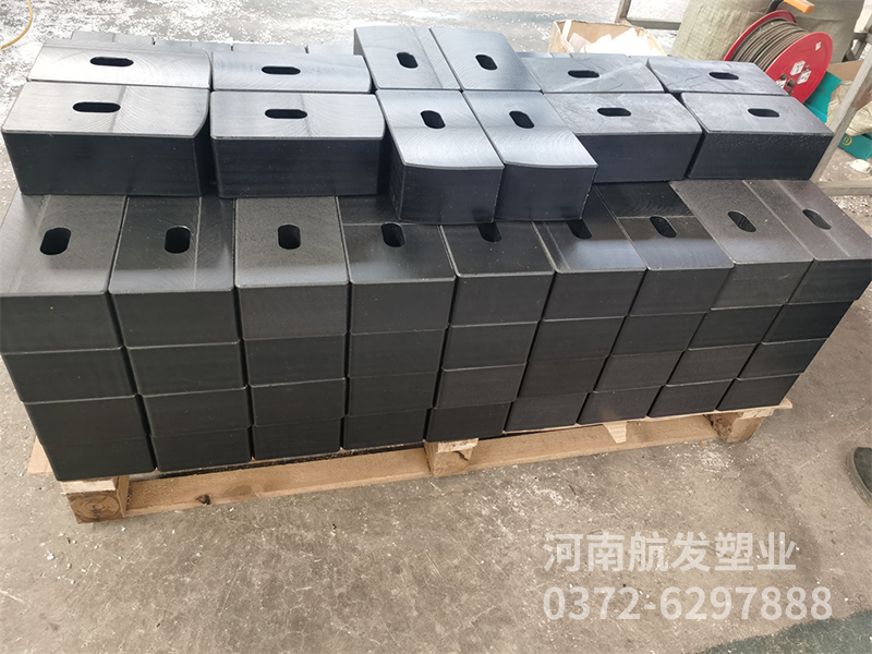 超高分子量聚乙烯墊板
